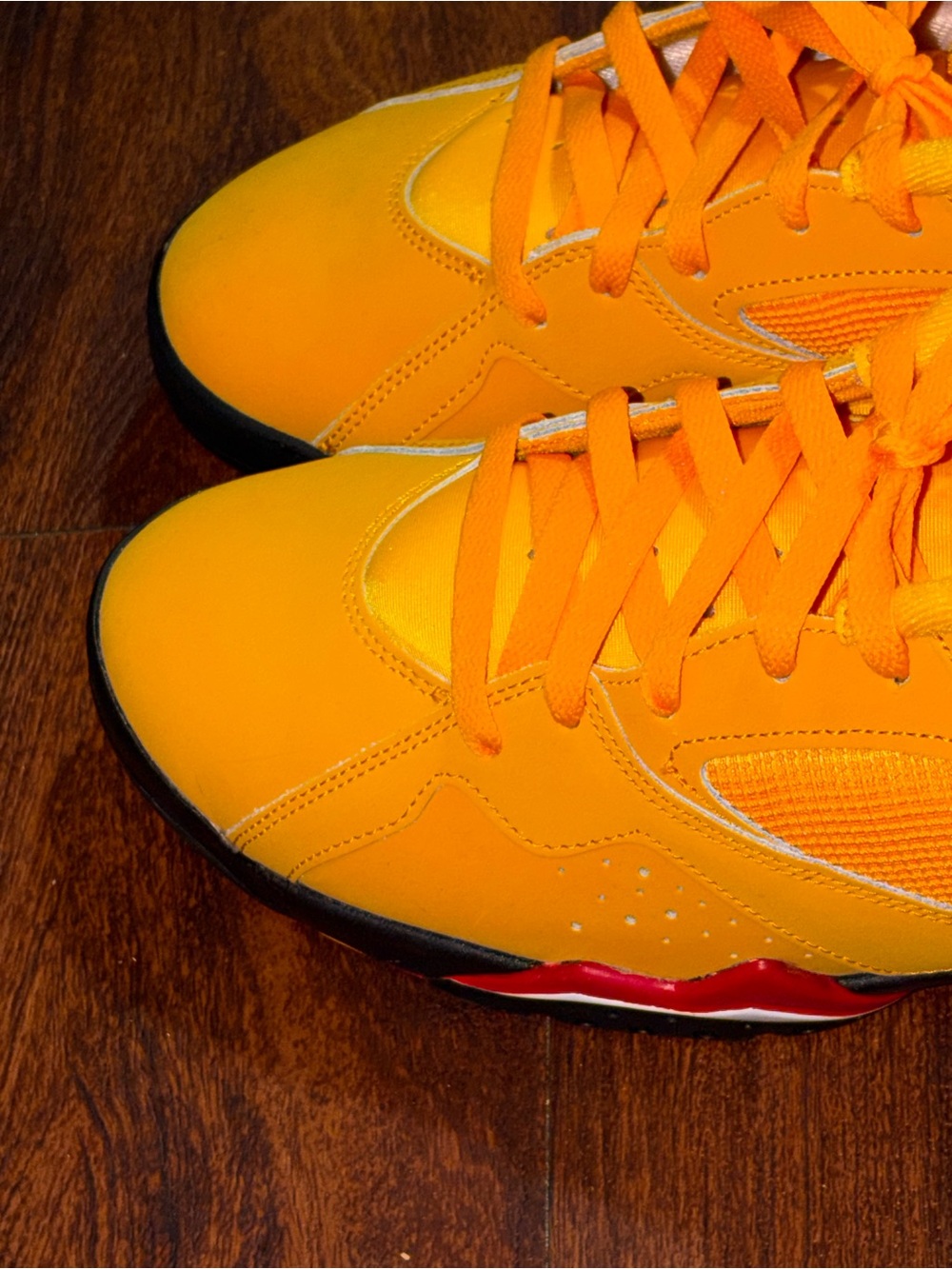 Jordan size 11 - Picture 4 of 13